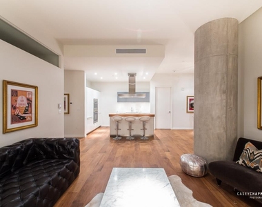 210 Lavaca St - Photo Thumbnail 12