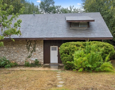 2001 Cody Ct - Photo Thumbnail 1