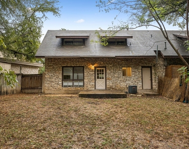 2001 Cody Ct - Photo Thumbnail 16