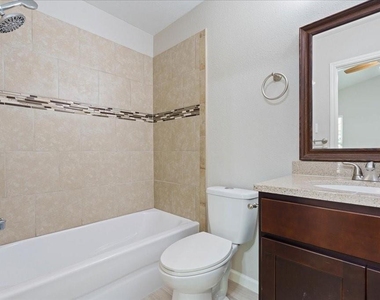13300 Cowdray Park - Photo Thumbnail 15