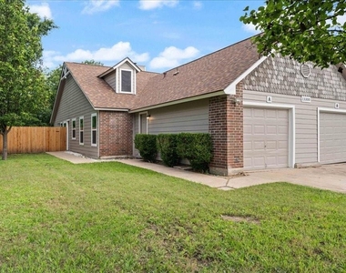13300 Cowdray Park - Photo Thumbnail 2