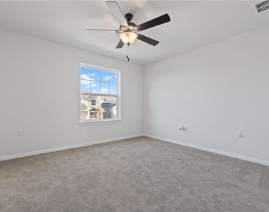 9507 Morning Iris Dr - Photo Thumbnail 13