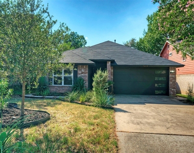 8406 Los Ranchos Dr - Photo Thumbnail 1