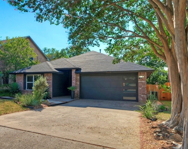 8406 Los Ranchos Dr - Photo Thumbnail 33
