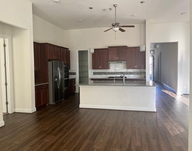 4117 Brean Down Rd - Photo Thumbnail 25