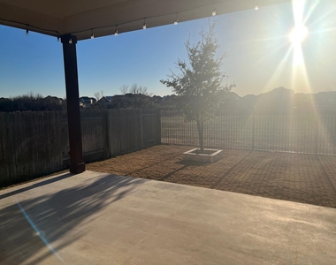 4117 Brean Down Rd - Photo Thumbnail 28