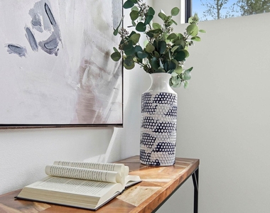 300 Lightsey Rd - Photo Thumbnail 16