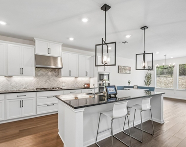 5201 Olimpico Way - Photo Thumbnail 8