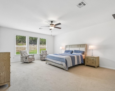 5201 Olimpico Way - Photo Thumbnail 17