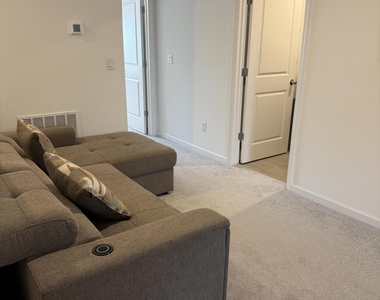 3988 Ornamental Lane - Photo Thumbnail 40