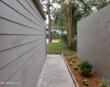 2134 Rosewood Drive - Photo Thumbnail 6