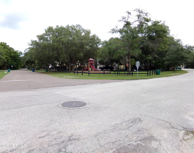 2134 Rosewood Drive - Photo Thumbnail 13