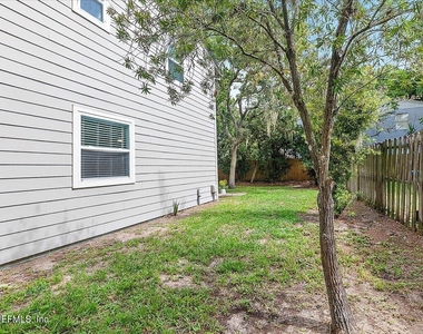 2134 Rosewood Drive - Photo Thumbnail 11