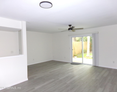 2134 Rosewood Drive - Photo Thumbnail 29
