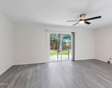 2134 Rosewood Drive - Photo Thumbnail 30