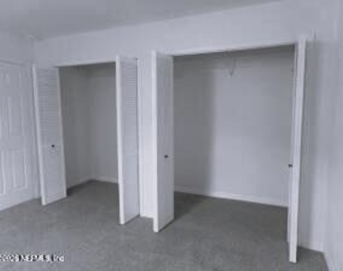 2134 Rosewood Drive - Photo Thumbnail 34