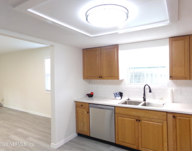 2134 Rosewood Drive - Photo Thumbnail 27