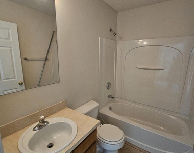 8150 Noroad - Photo Thumbnail 12