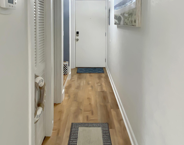 1107 1st Street S - Photo Thumbnail 11