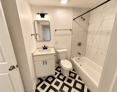 1344 W Ohio Street - Photo Thumbnail 7