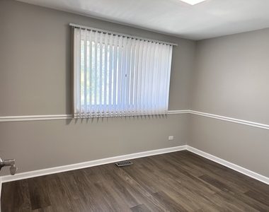 649 Harbor Terrace - Photo Thumbnail 12