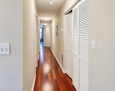 5142 S Ingleside Avenue - Photo Thumbnail 15