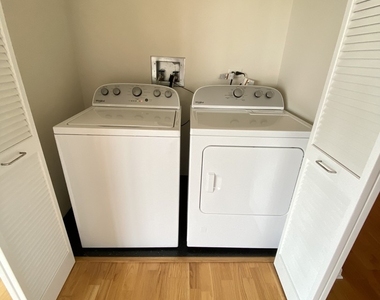 100 N Hermitage Avenue - Photo Thumbnail 7