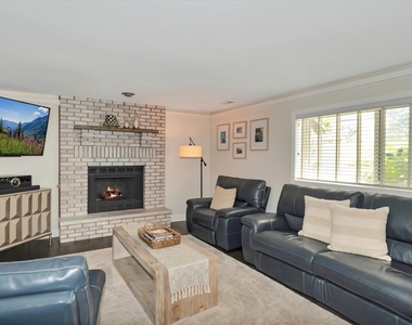 14 Timberline Court - Photo Thumbnail 15