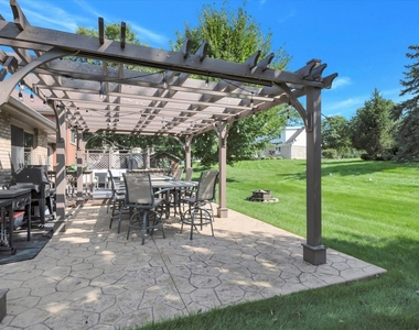 14 Timberline Court - Photo Thumbnail 23