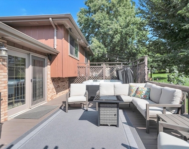 14 Timberline Court - Photo Thumbnail 21