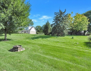 14 Timberline Court - Photo Thumbnail 25