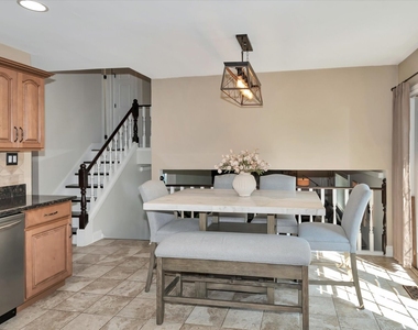 14 Timberline Court - Photo Thumbnail 8