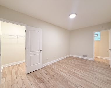 2731 W Polk Street - Photo Thumbnail 17