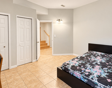 5134 S Ingleside Avenue - Photo Thumbnail 12