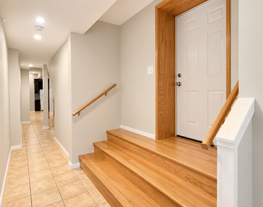 5134 S Ingleside Avenue - Photo Thumbnail 18