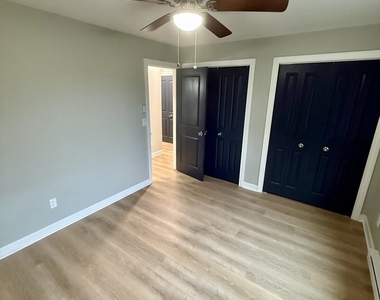 405 E Reed Street - Photo Thumbnail 6