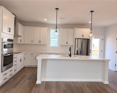 3640 Willow Glade Trail - Photo Thumbnail 10