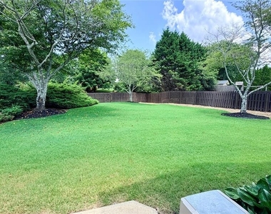 6271 Mountain Ridge Circle - Photo Thumbnail 3