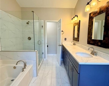 6271 Mountain Ridge Circle - Photo Thumbnail 46