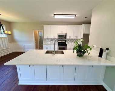 6271 Mountain Ridge Circle - Photo Thumbnail 17