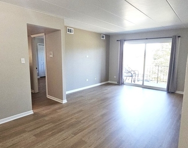 10840 S Kilpatrick Avenue - Photo Thumbnail 3