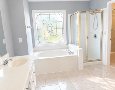 3973 Kendall Cove - Photo Thumbnail 9