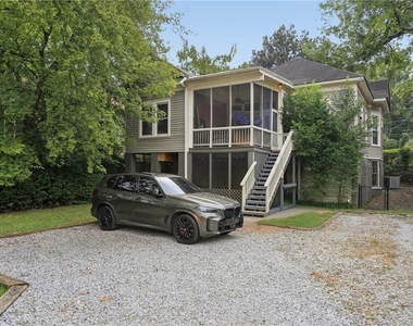 570 Woodward Avenue Se - Photo Thumbnail 21