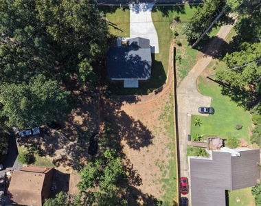 3035 Hamilton Road - Photo Thumbnail 18