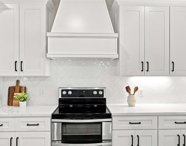 2230 Rebel Road - Photo Thumbnail 29