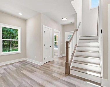 2230 Rebel Road - Photo Thumbnail 8