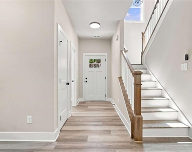 2230 Rebel Road - Photo Thumbnail 7