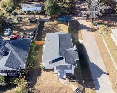 359 Mathewson Place Sw - Photo Thumbnail 13