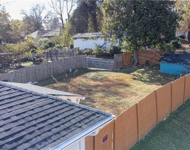 359 Mathewson Place Sw - Photo Thumbnail 17