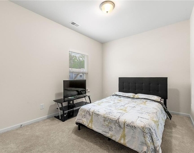 228 Whitneys Way - Photo Thumbnail 21